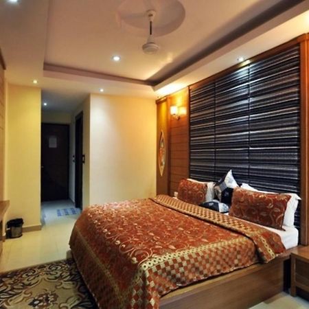 Hotel Raj Mandir Haridwār Exterior foto